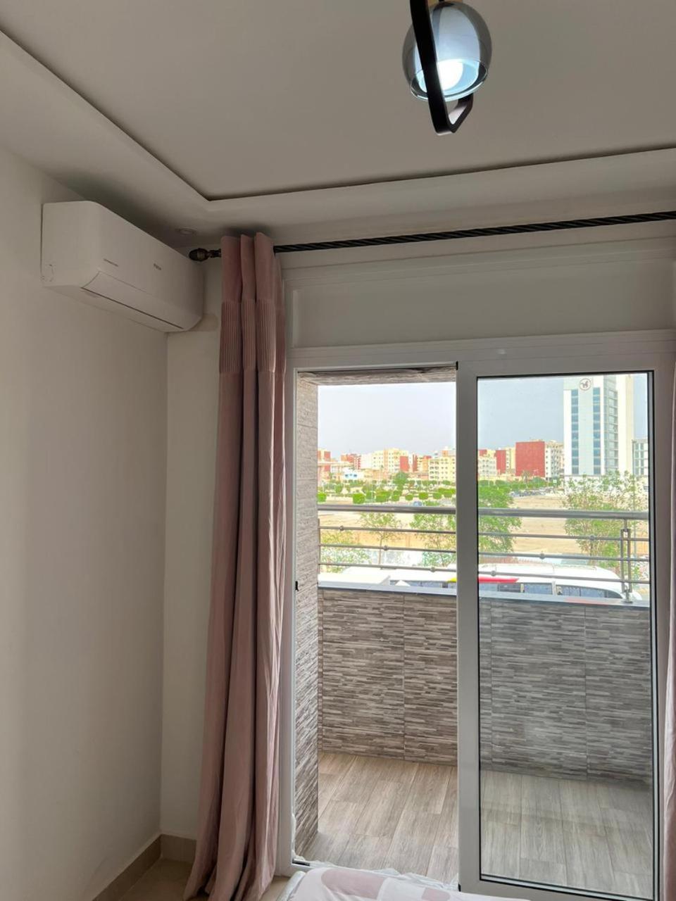 Appartement Nour Oujda Esterno foto