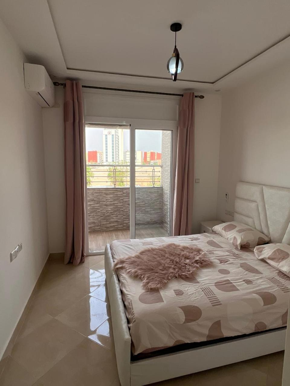 Appartement Nour Oujda Esterno foto